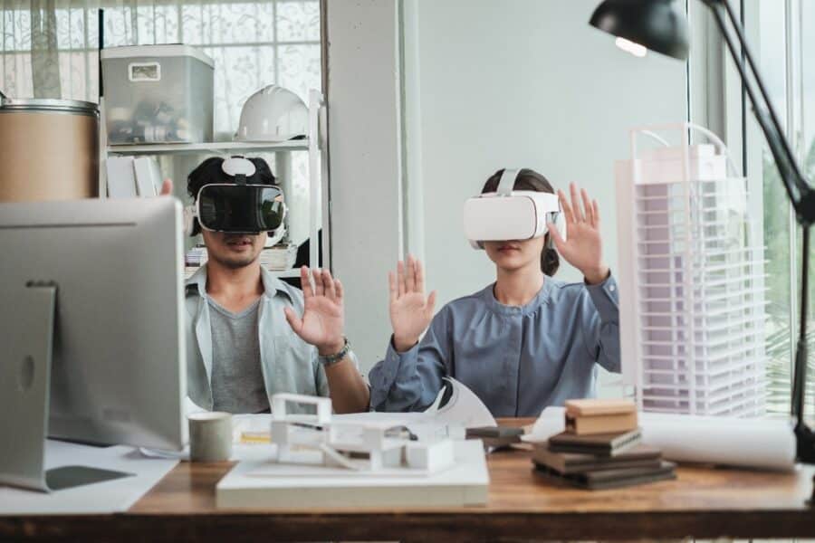 Arkitekter med VR-headset