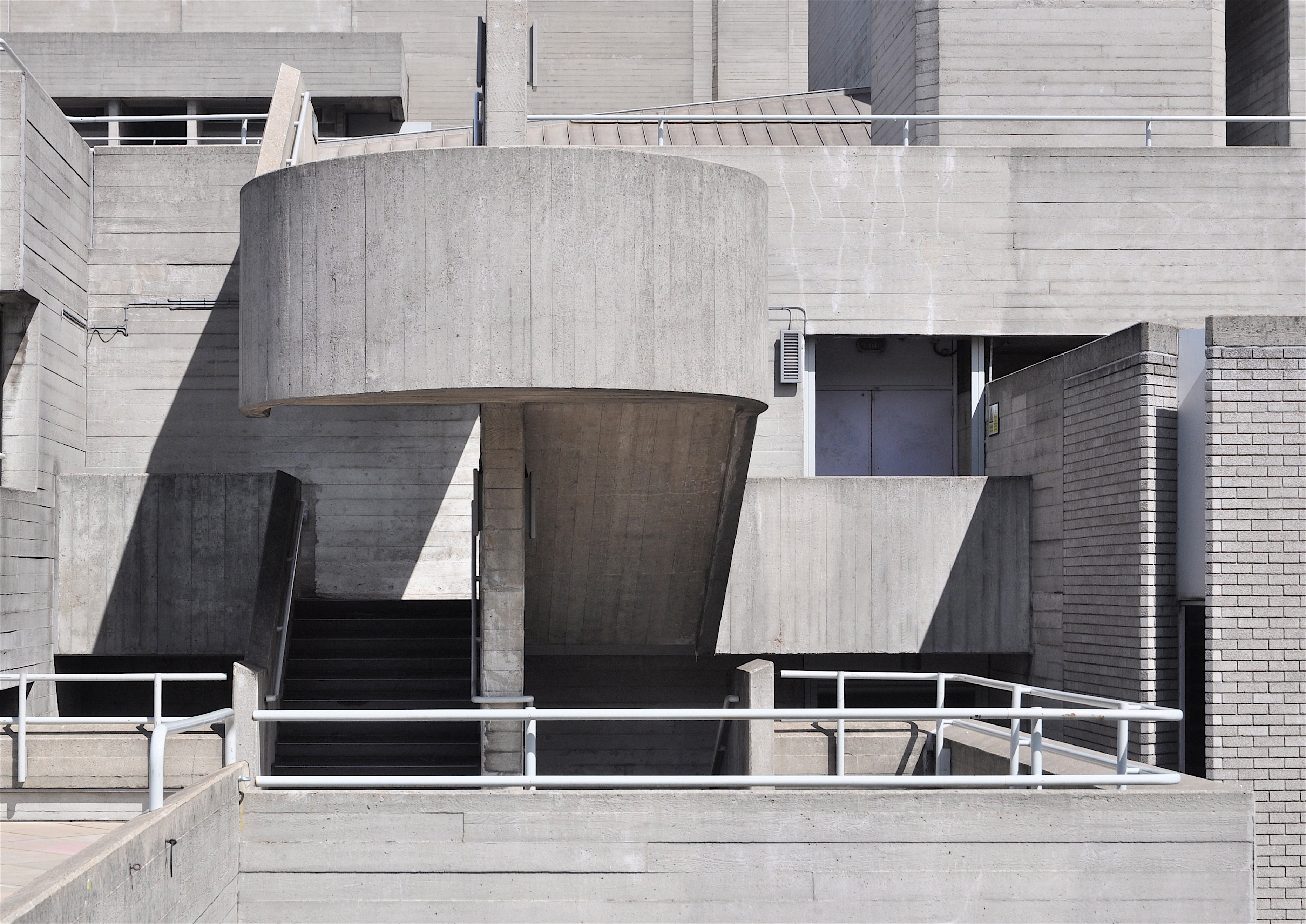 An example of brutalist architecture